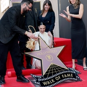 Filename=gal-24.jpg
Filesize=1190KiB
Dimensions=1519x2048
Date added=Mar 23, 2025 gal-24.jpg