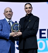 Filename=gal-14.jpg
Filesize=634KiB
Dimensions=2048x1366
Date added=Mar 30, 2025 gal-14.jpg