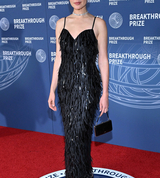 Filename=11th_Breakthrough_Prize_Ceremony_287829.jpg
Filesize=1014KiB
Dimensions=678x1080
Date added=Apr 08, 2025 11th_Breakthrough_Prize_Ceremony_287829.jpg