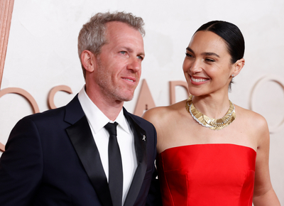 Click to view full size image
==============
572787151_gal8-11.jpg 572787151_gal8-11.jpg